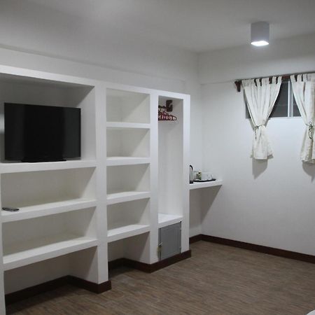 Wind Rider'S Inn Balabag  Kamer foto
